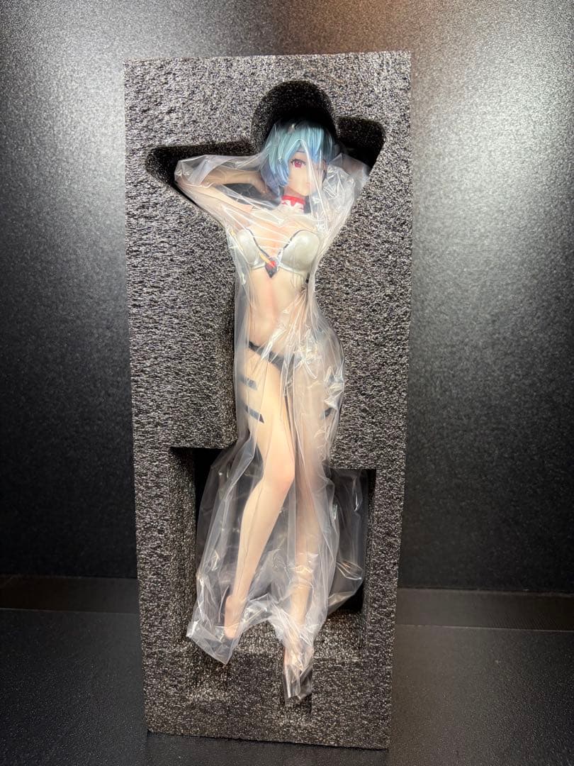 エヴァンゲリオン レイ フィギュア