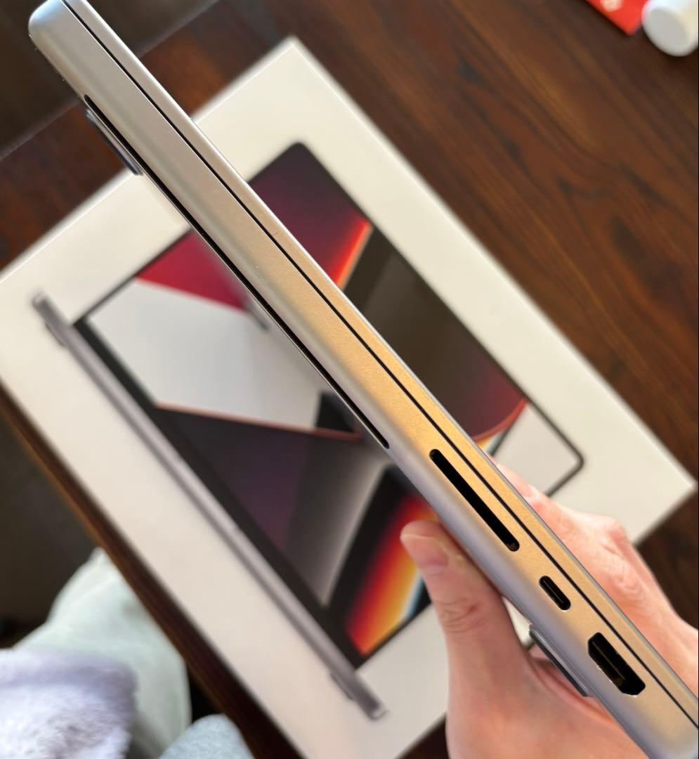 美品 Macbook Pro M1 2021 16GB 14inch 512GB