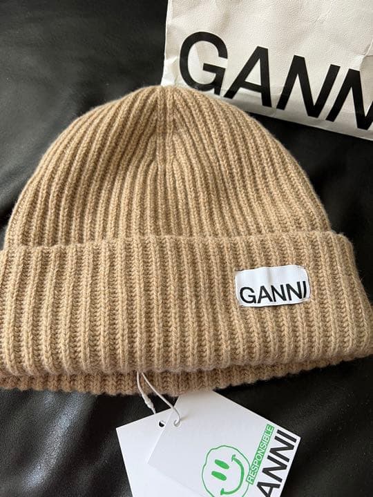 GANNY タグ付き新品✨ニット帽