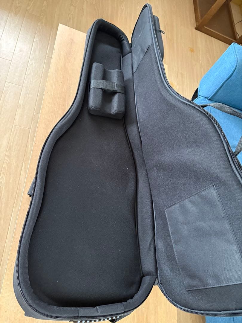 Gibson Les Paul スタジオ(70's Tribute レッド)