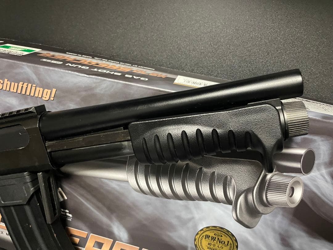 東京マルイ ブリーチャーM870 ガスガン