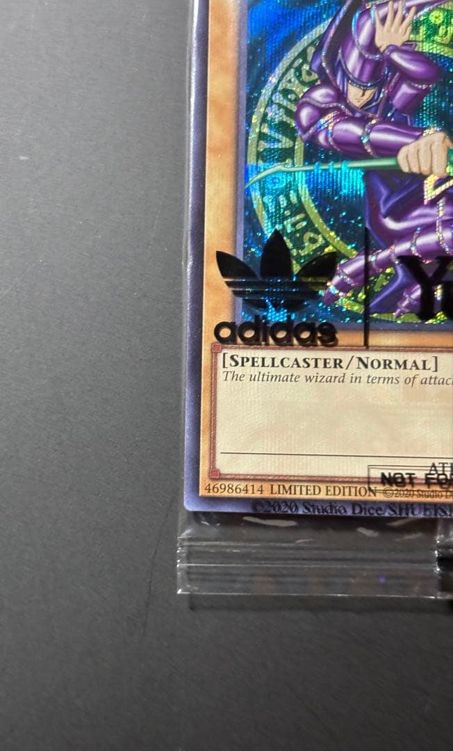 遊戯王 ブラックマジシャン adidas DARK MAGICIAN アディダス