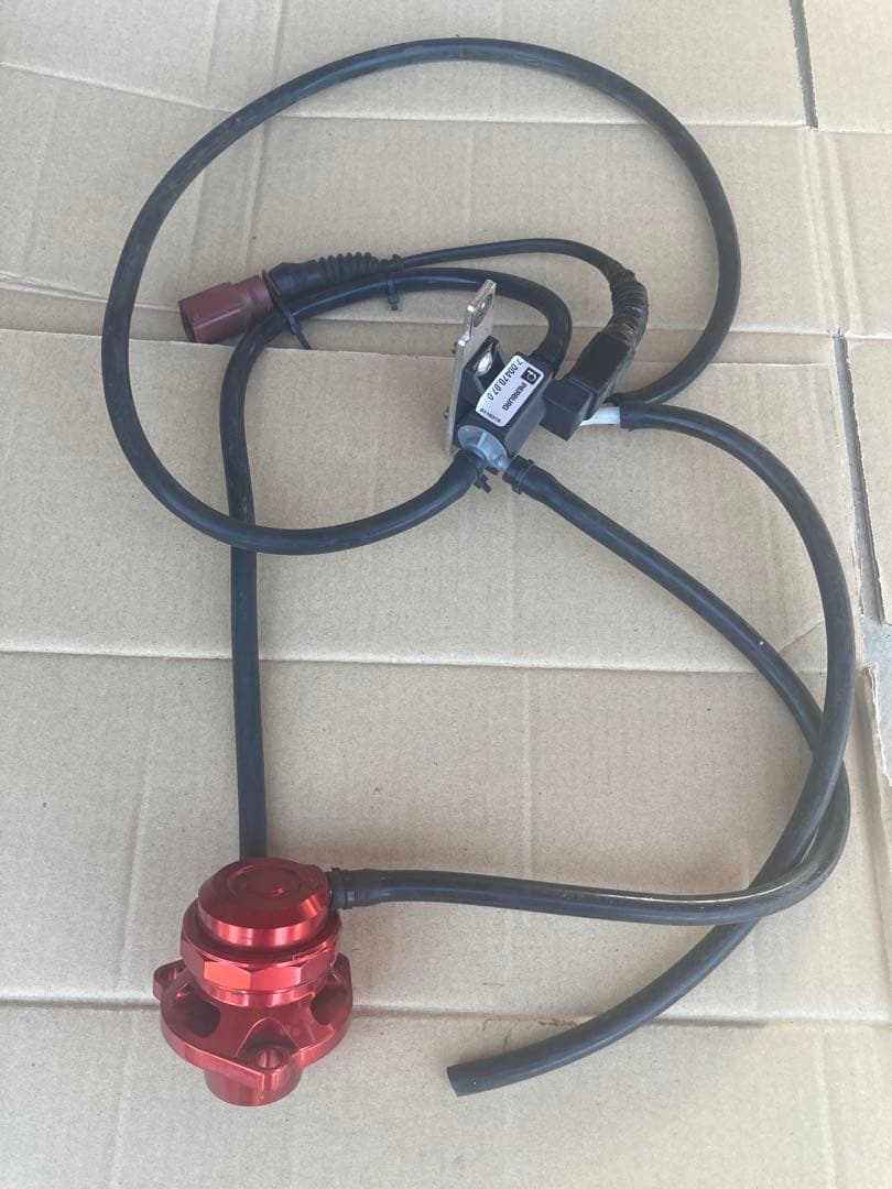 Forge Motorsport ディバーターバルブ レッド