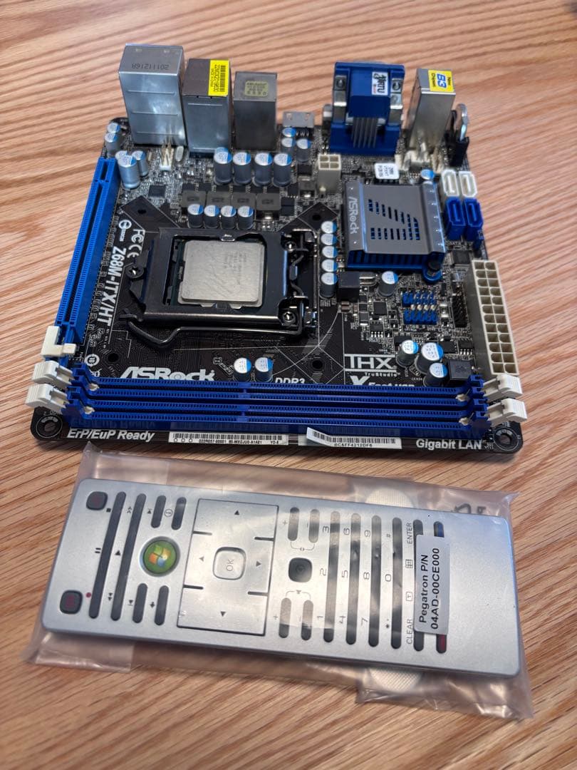 ASRock Z68M-ITX/HT マザーボード + CPU i3 2120T