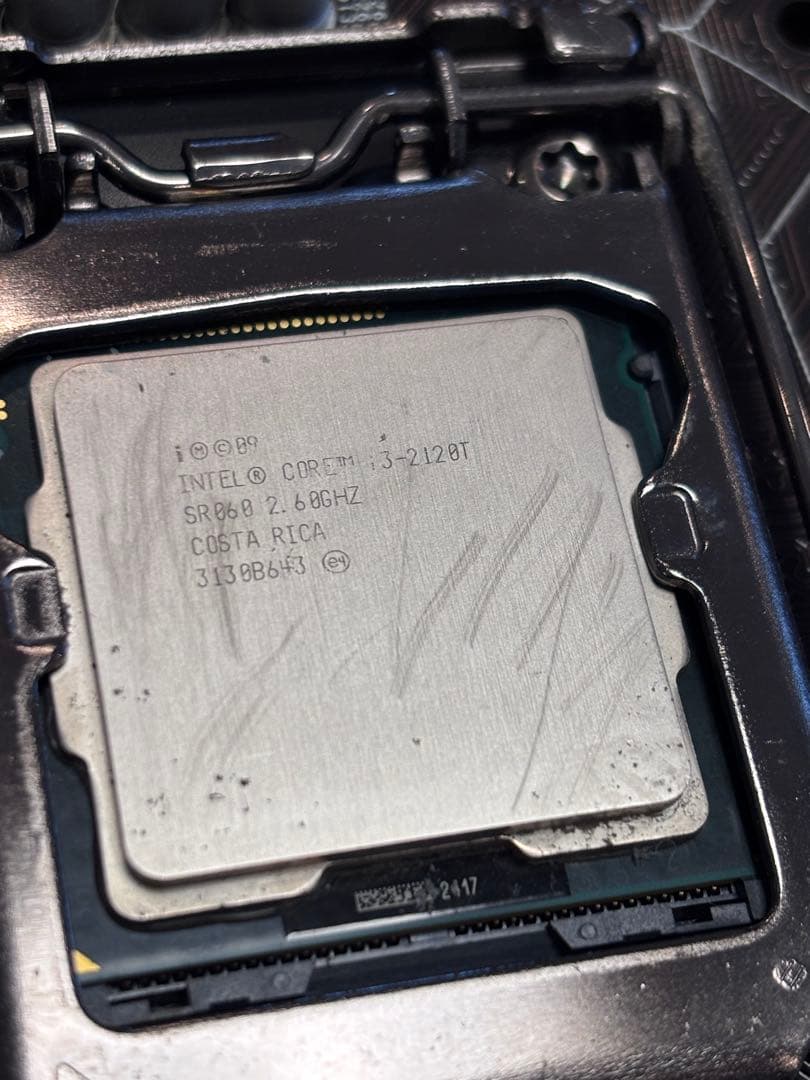 ASRock Z68M-ITX/HT マザーボード + CPU i3 2120T