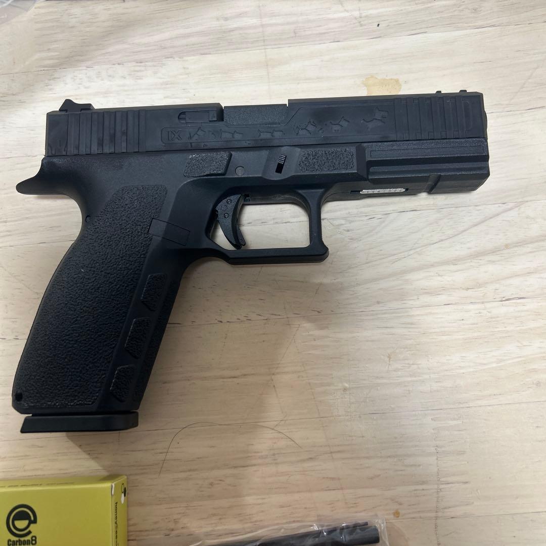 Carbon8 STRIKER 9S co2 わんこ刻印