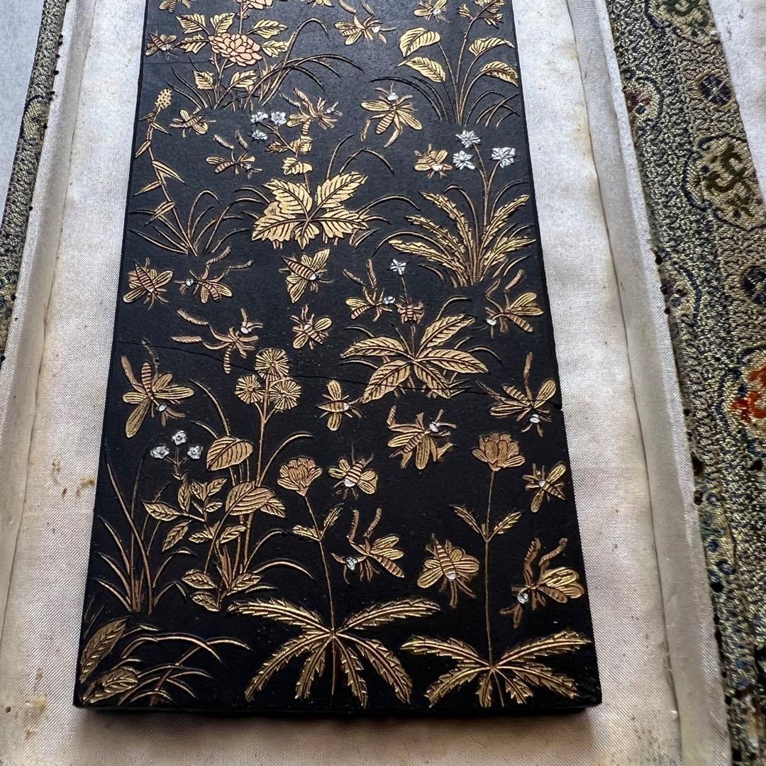 「螽斯羽古墨」徽州老胡開文製　ヒビ？直し有り