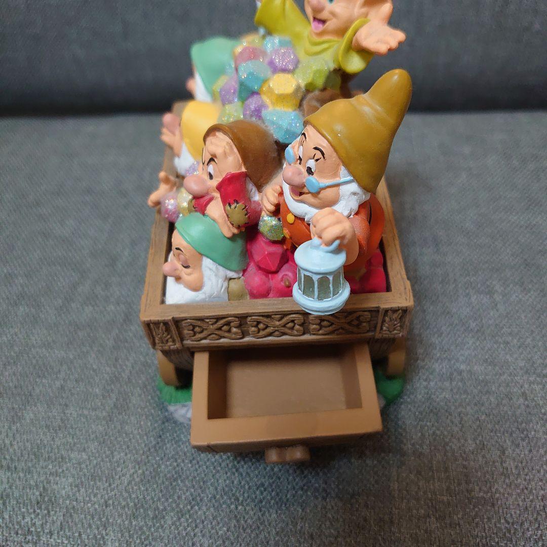 4*i様 ディズニーストア 白雪姫 7人の小人　トロッコ ジュエリースタンド　小