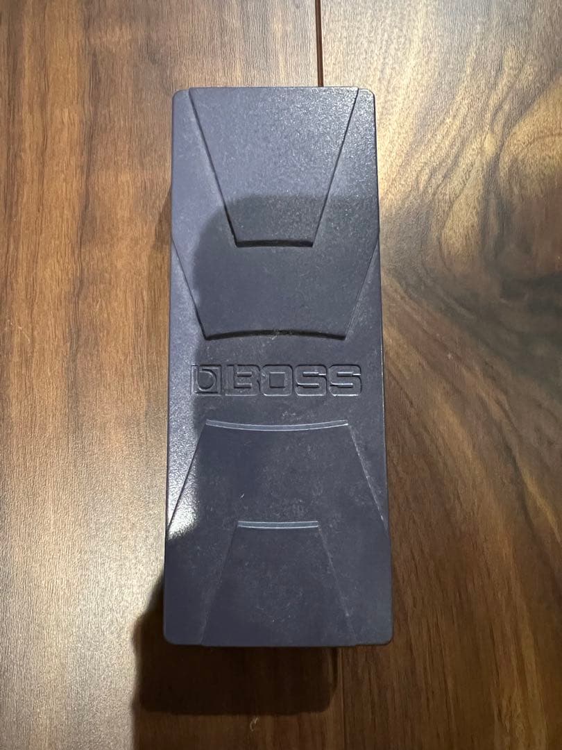 BOSS EV-30 デュアル・エクスプレッションペダル（箱なし・原品のみ）
