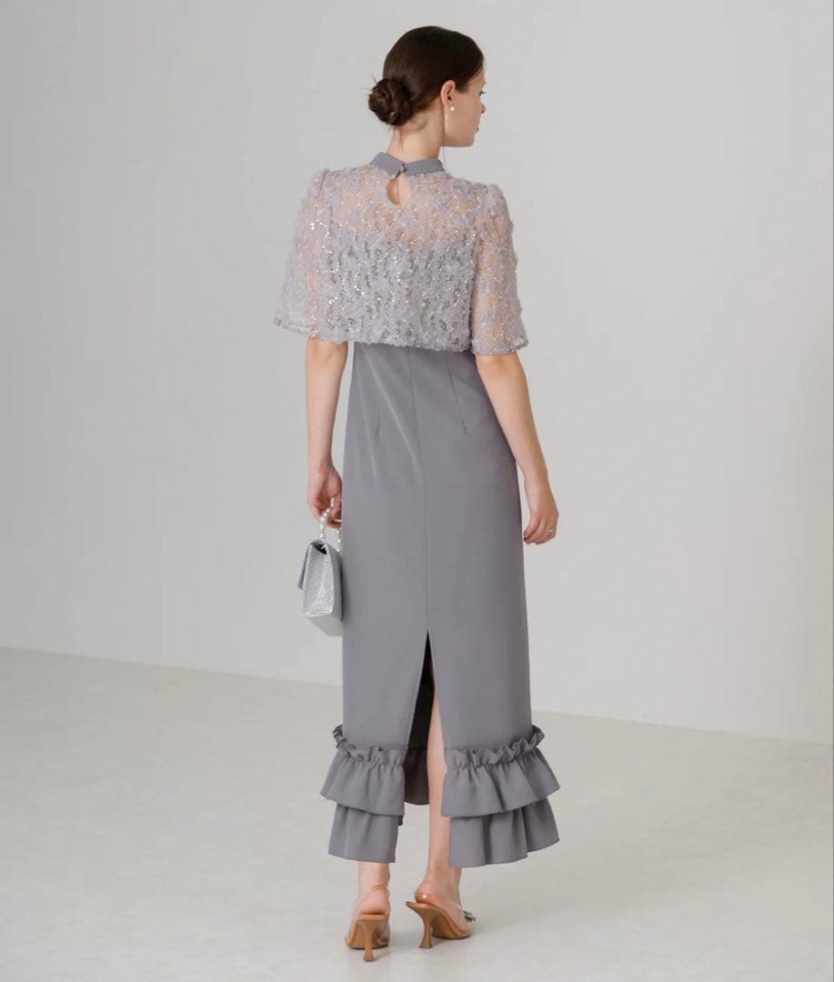 Leja グレー フリル付きパーティードレス　Ｓサイズ