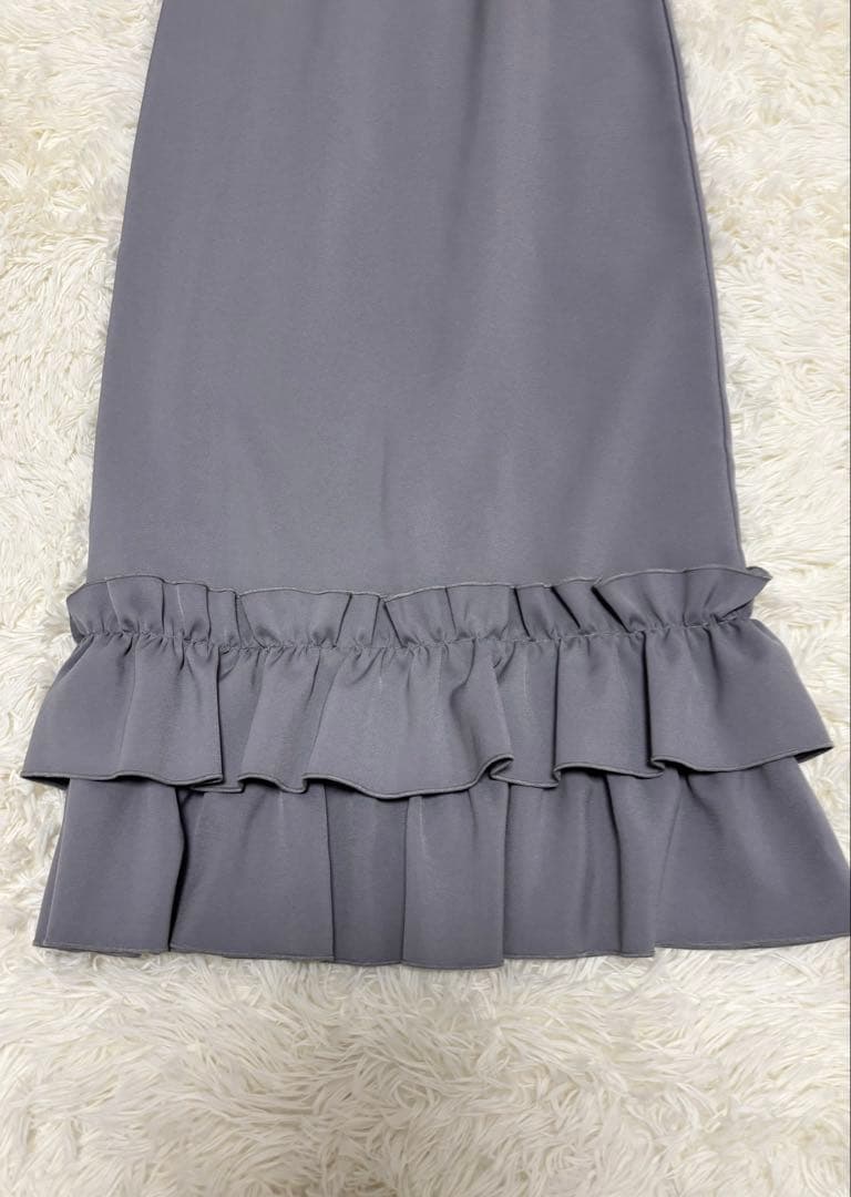 Leja グレー フリル付きパーティードレス　Ｓサイズ