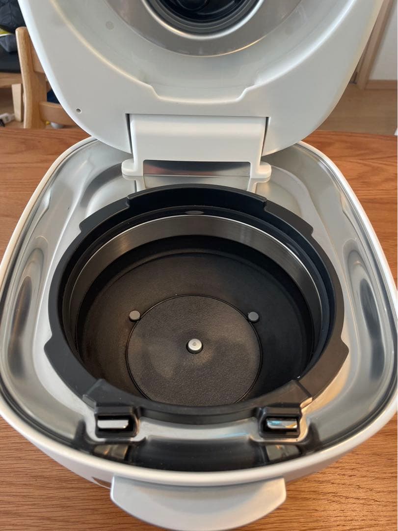 タイガー　JRX-G060-WG 2024年製　圧力IH炊飯器(3.5合炊き)