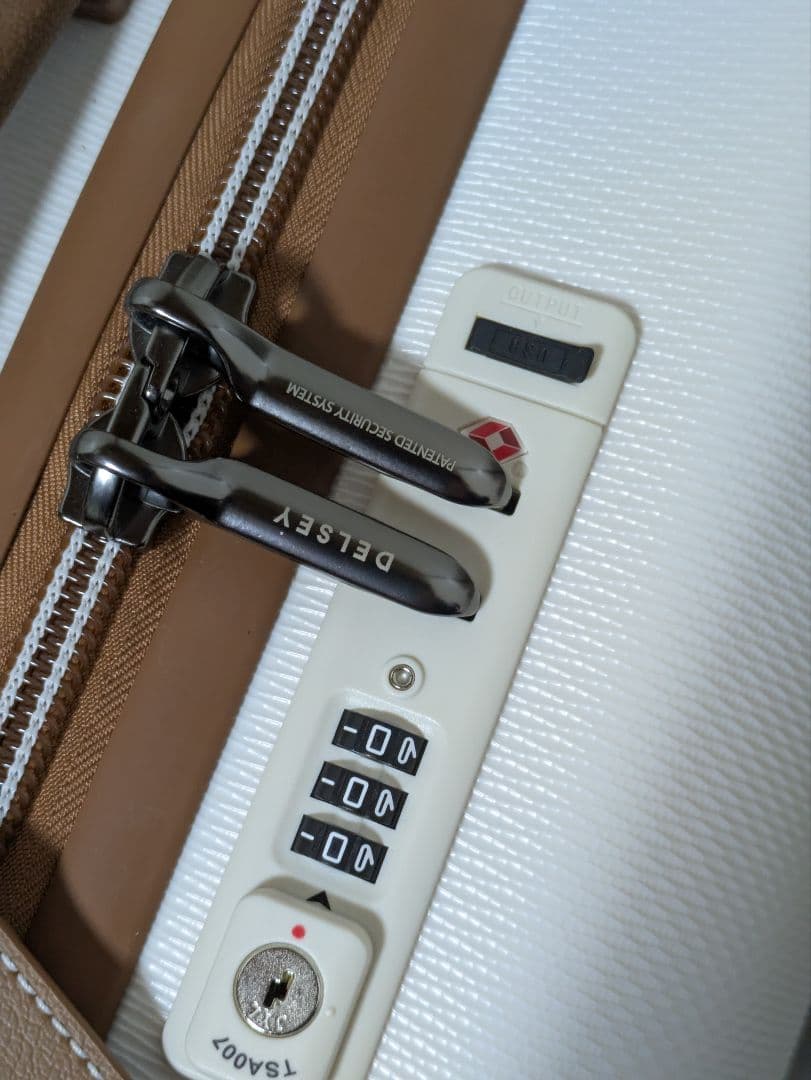 【新品未使用】DELSEYデルセースーツケーツ機内持ち込み定価41800円