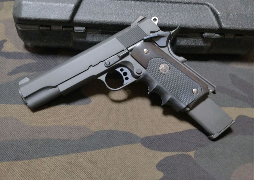 東京マルイ MEU ピストル カスタム バイオハザード　ヴィレッジ風