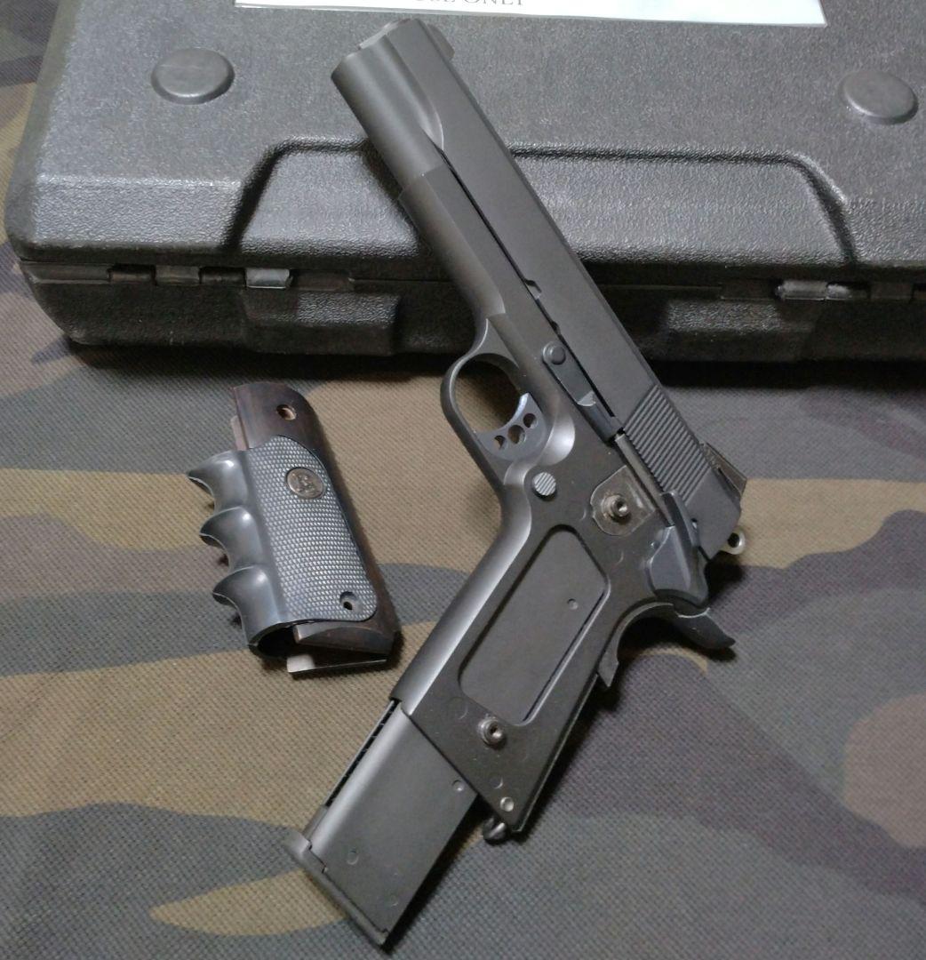 東京マルイ MEU ピストル カスタム バイオハザード　ヴィレッジ風