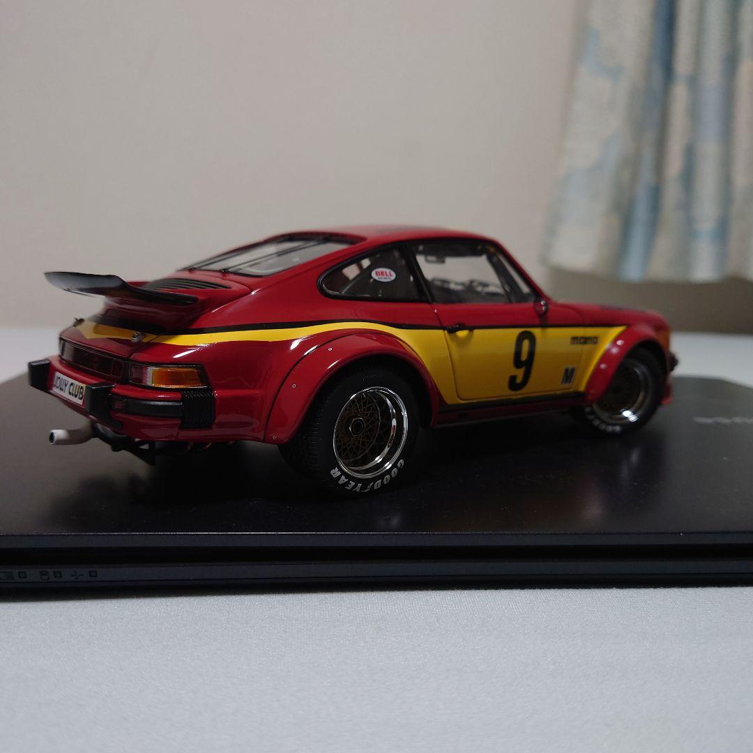 1/18 エグゾト　EXOTO　ポルシェ　PORSCHE　934RSR momo