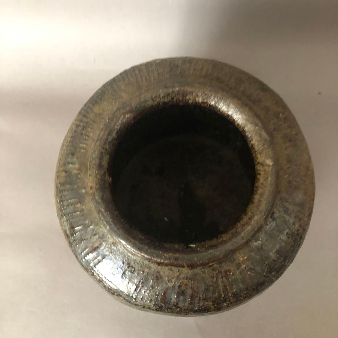 古い壺　小信楽？　古丹波？