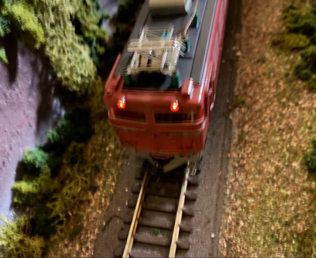 HOゲージ EF81 交直流電気機関車