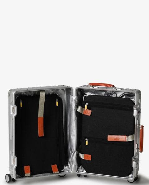 新品 イノベーター INV5811STP Silver 70L Middle