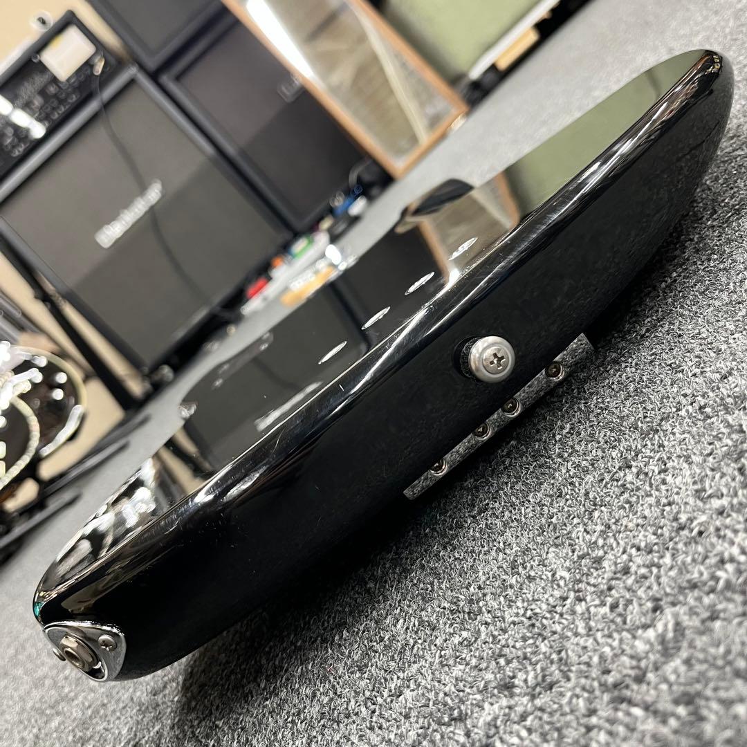 【9V電2個+ストラップ込11361Sire Marcus Miller V3