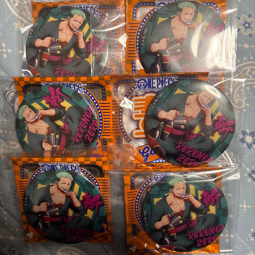 ワンピース　輩缶バッジ　GOURMET ゾロ