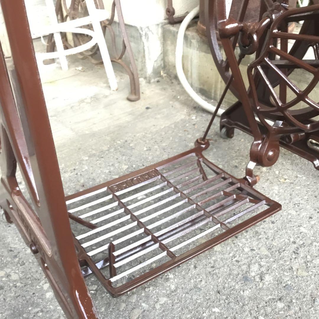 RHYTHMヴィンテージ テーブル脚アイアン　テーブルに！