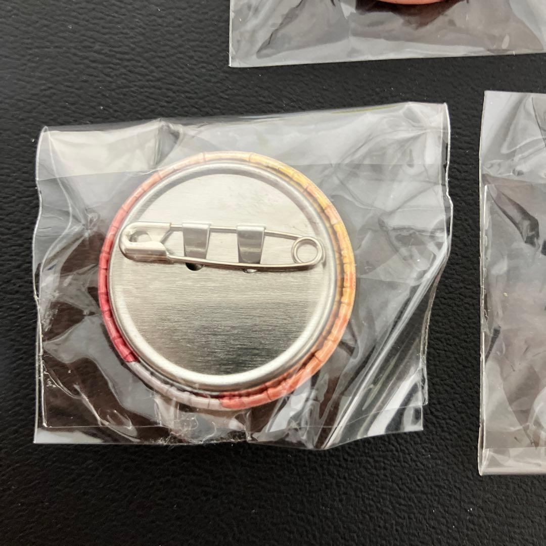 超希少品　アニメジャパン2015 缶バッジ　由比ヶ浜結衣　3個