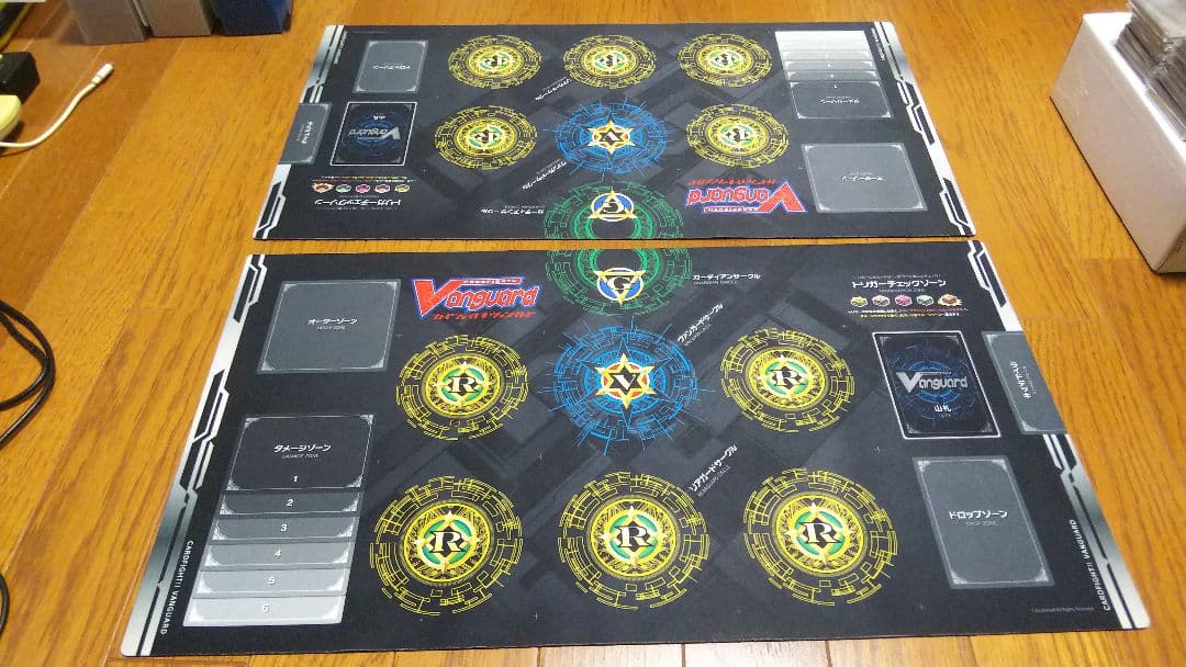 ヴァンガード 五大世紀の黎明 カートン特典プレイマット 開封済み２枚
