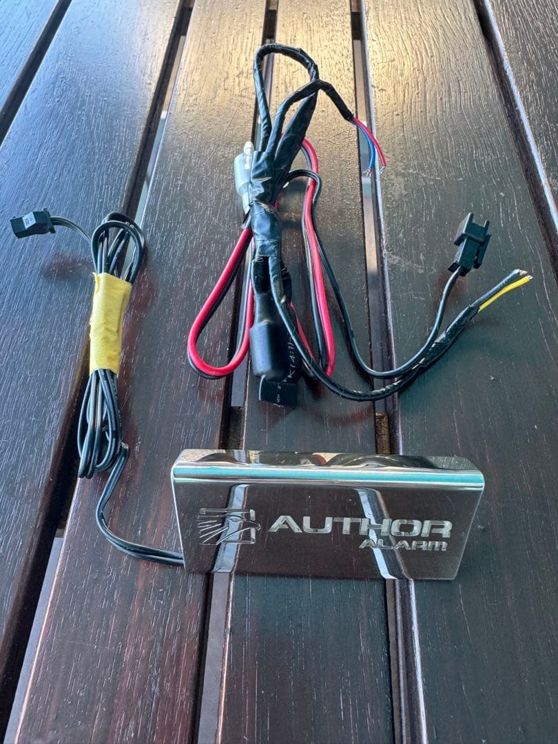 オーサーアラーム　スキャナー　LED 点滅リレー