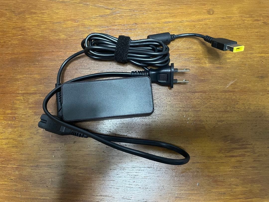 ThinkPad X270 i5-7200U 8GB SSD256GB 軽量