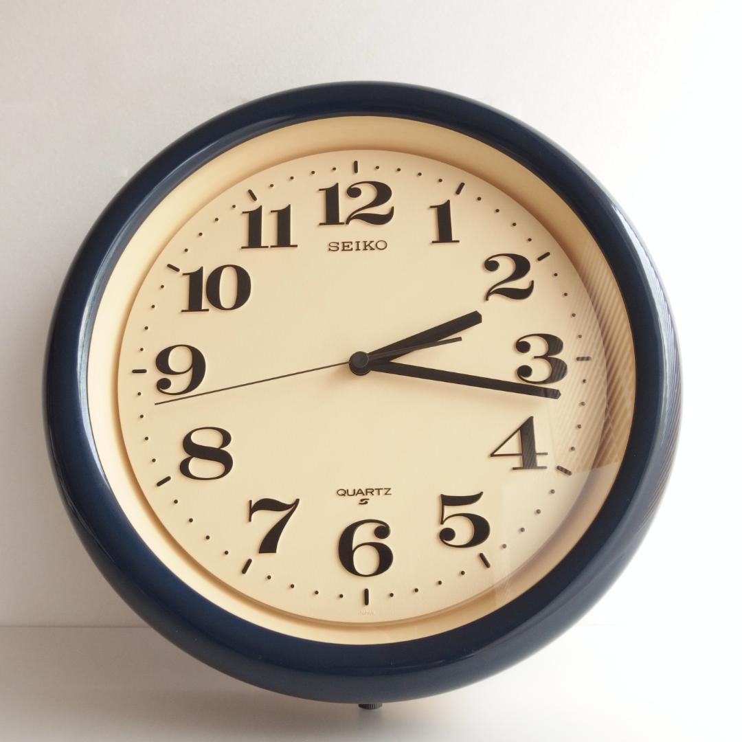SEIKO ネイビー色の掛時計 渡辺力 70s