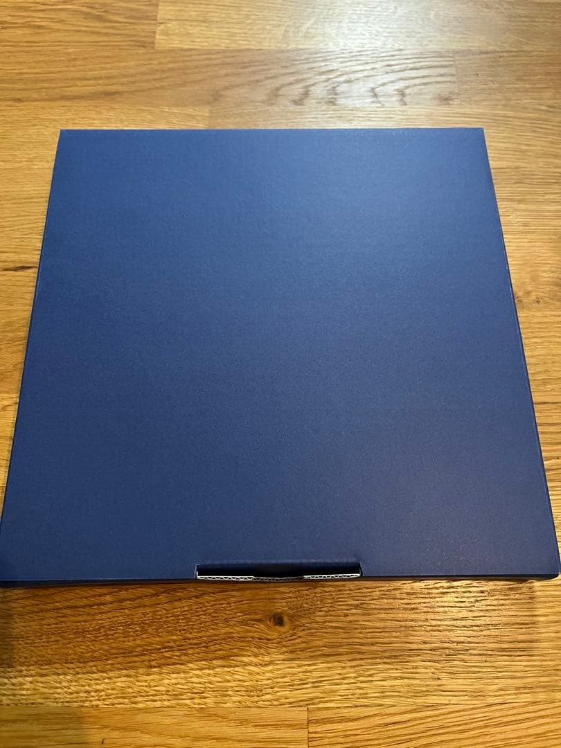 2022年Guns N' Rosesガンズ・アンド・ローゼズ日本限定九谷焼き小皿