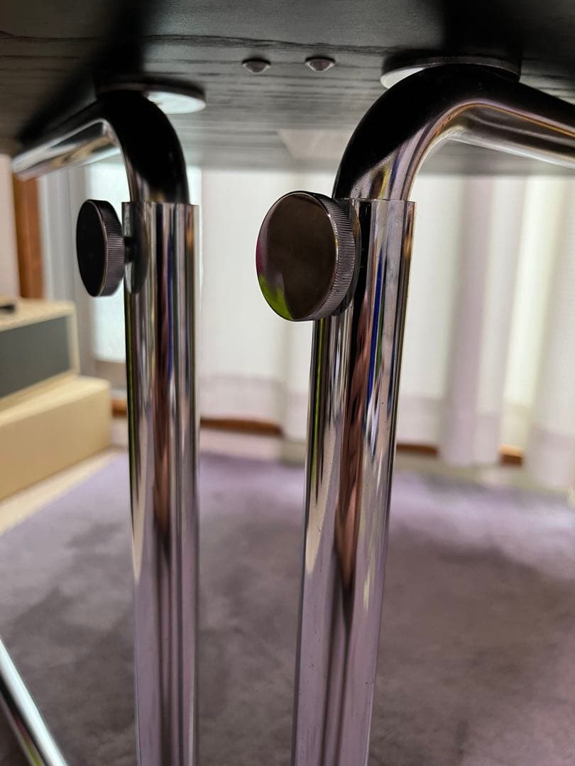 TECTA K22 サイドテーブル　テクタ　アクタス