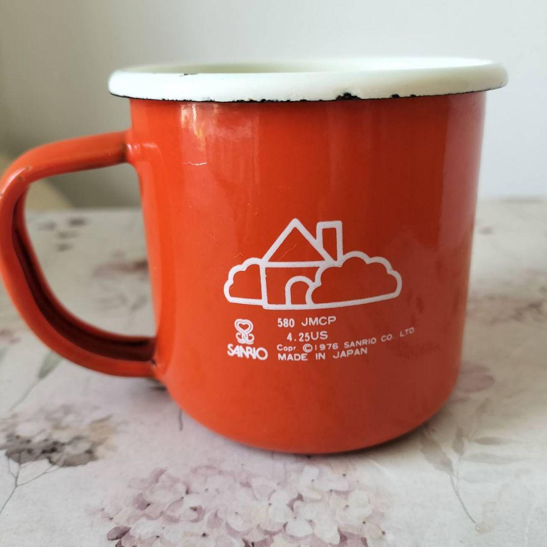 【昭和レトロ】激レア！47年前のキティちゃん ホーローマグ オレンジ 観賞用