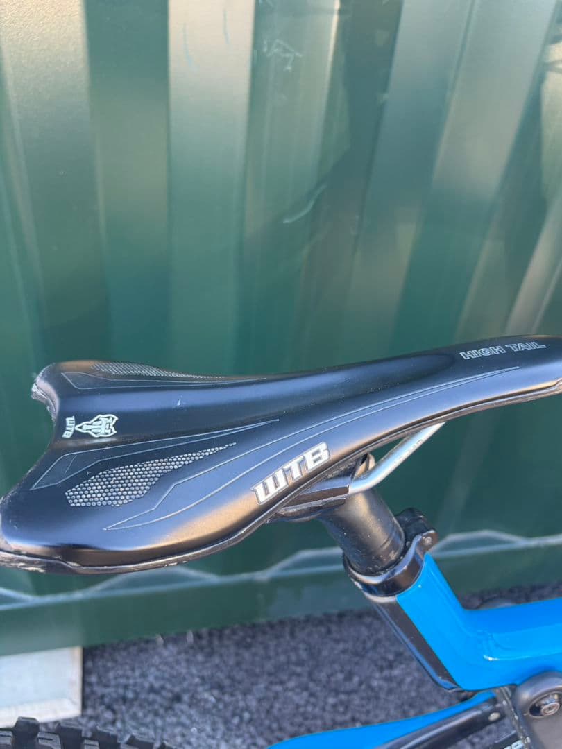 美品　SANTACRUZ　V10 CC 2019年　Mサイズ ダウンヒル