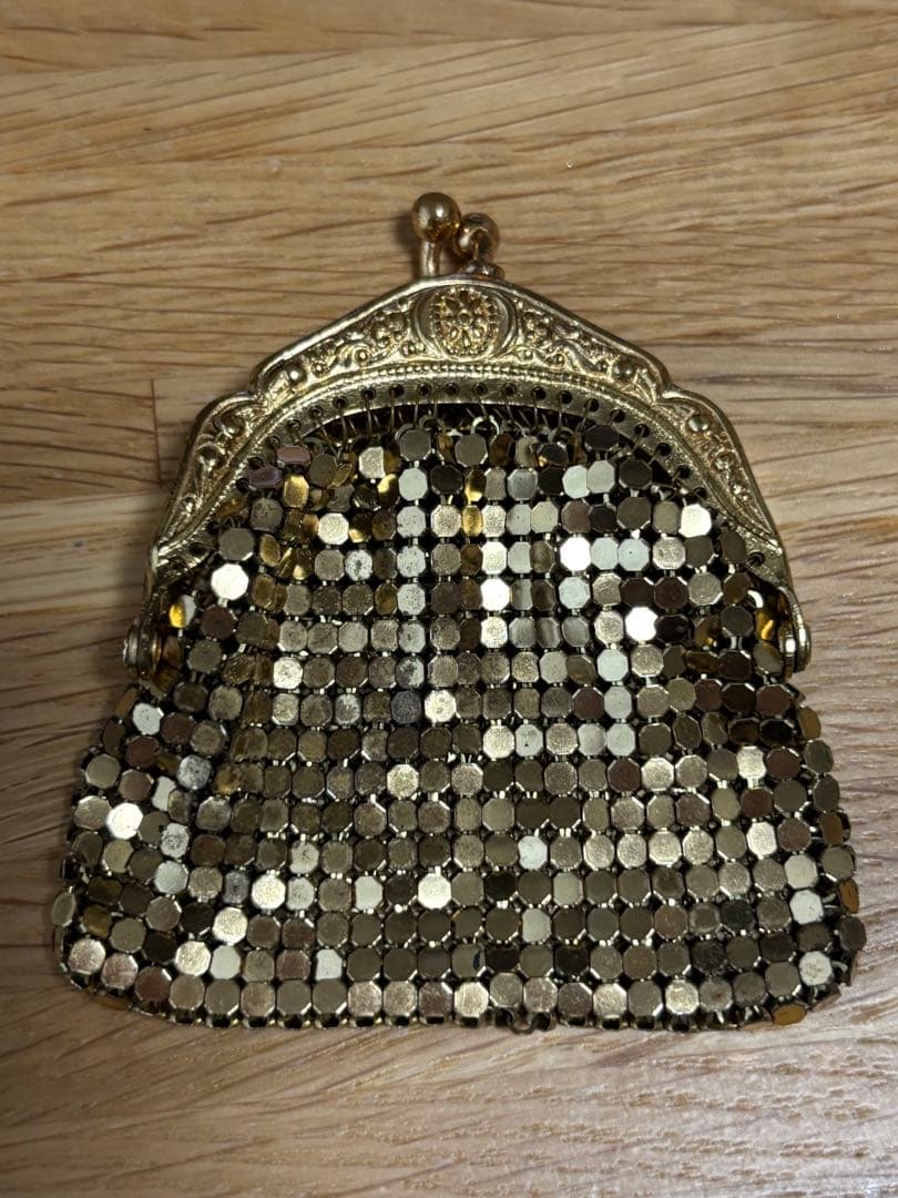 ヴィンテージ　メタルメッシュ　ケース