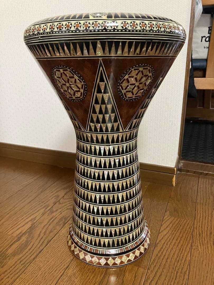 Egy-Gawhara社製 ダラブッカ (ケース付き)