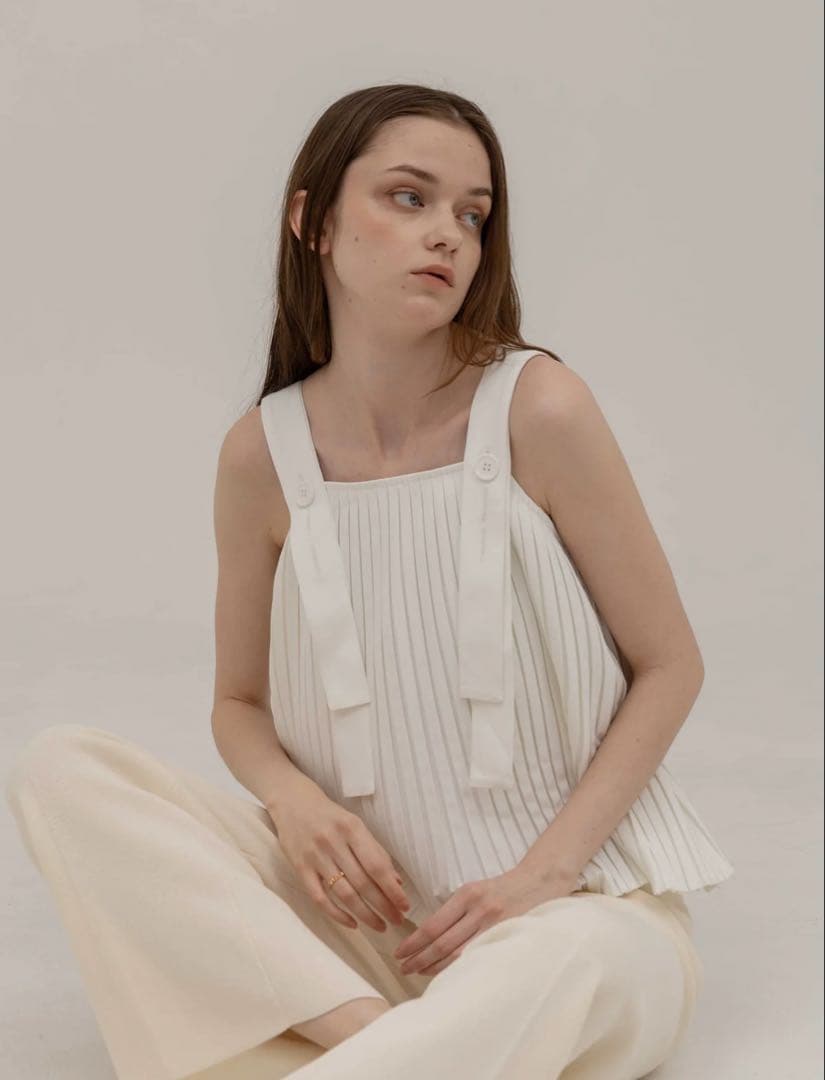 トップス UNOF PLEATS TANK TOP