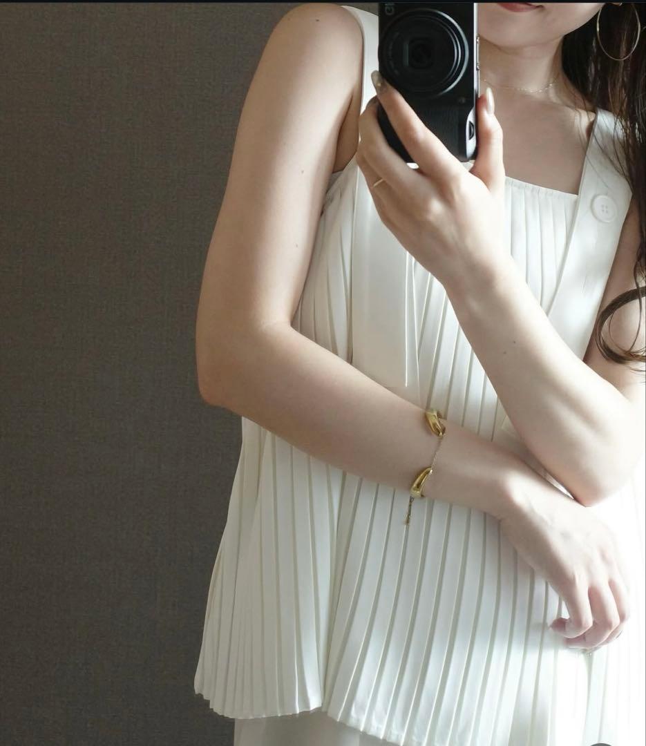 トップス UNOF PLEATS TANK TOP