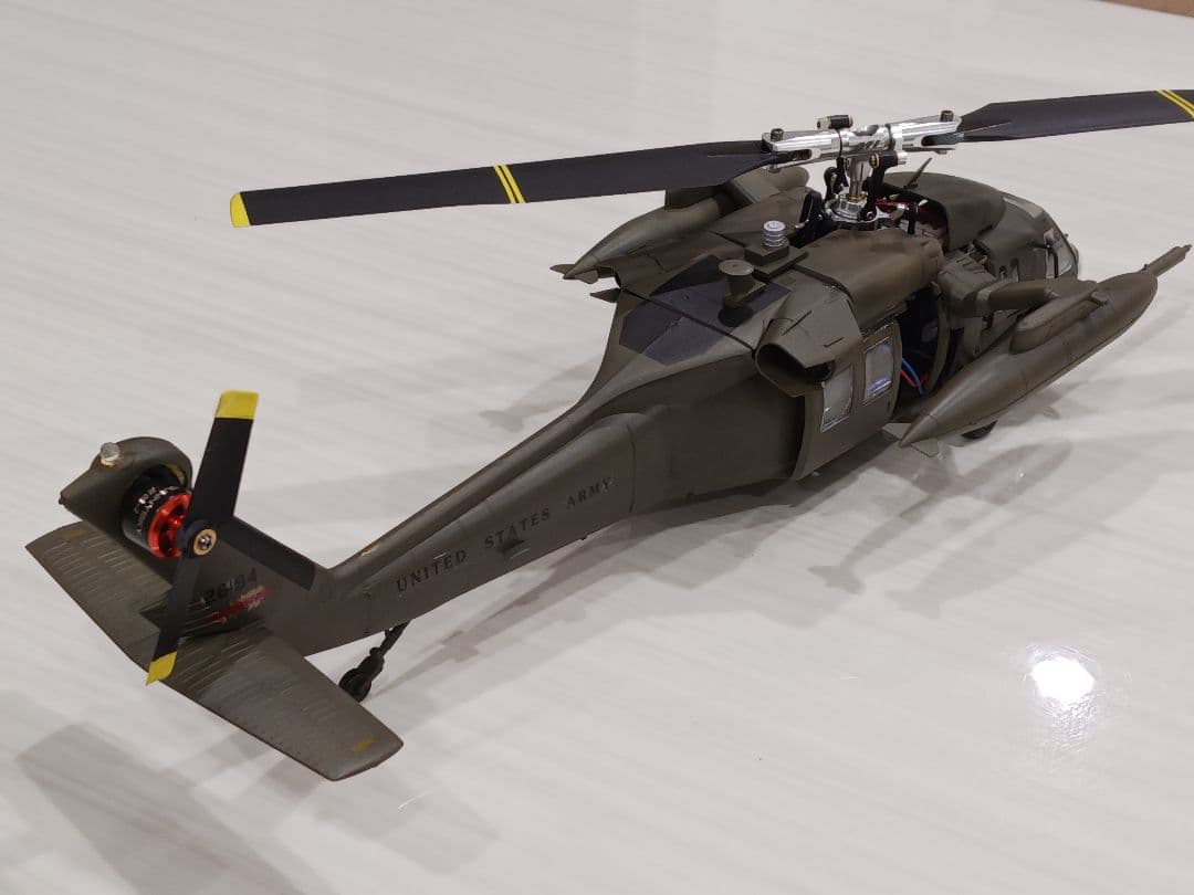 ☆ OMP　M1　UH60　ブラックホーク仕様　ラジコンスケールヘリ ☆