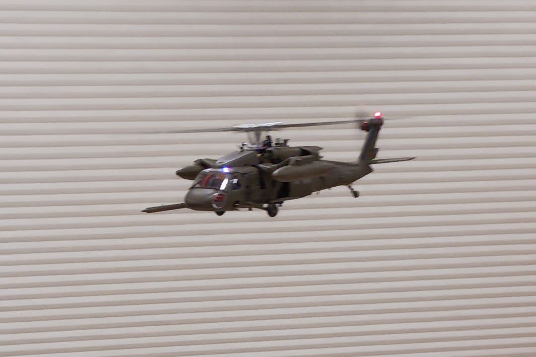 ☆ OMP　M1　UH60　ブラックホーク仕様　ラジコンスケールヘリ ☆