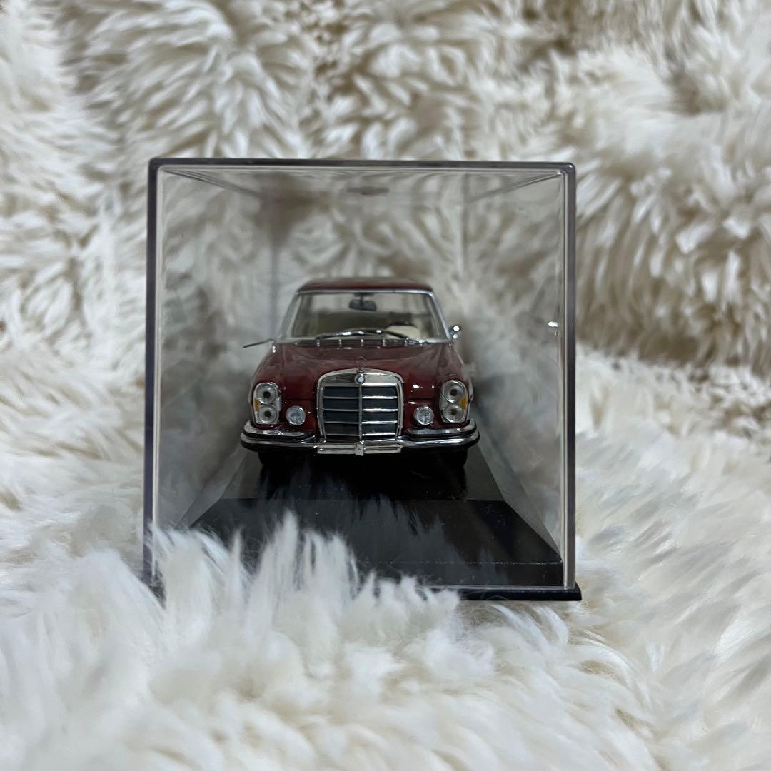 Mercedes-Benz 300 SEL 6.3 ワインレッド 1/43