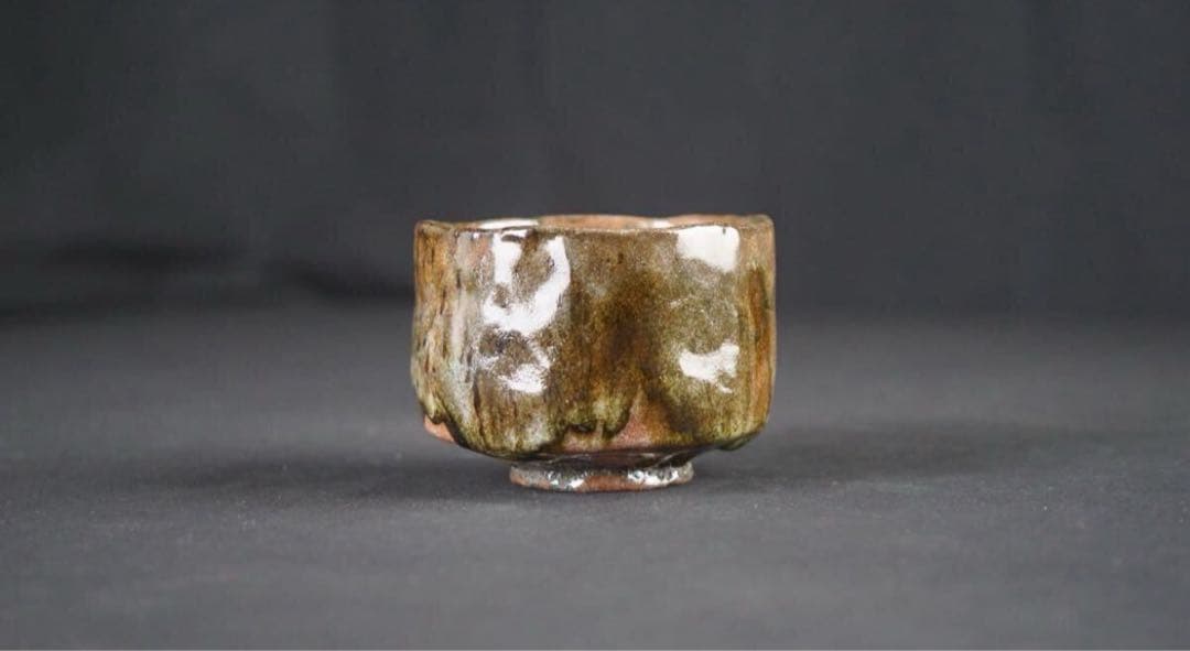 春日山窯 開発文明 春日山茶碗 共箱 共布 大樋 茶道具