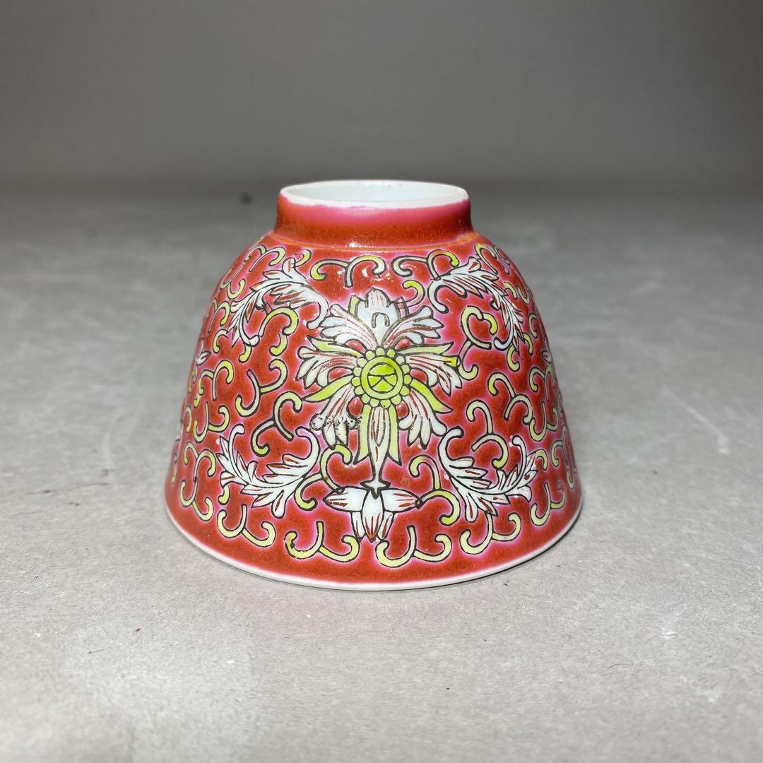 中国古美術　景德鎮製　古玩　粉彩　唐草花紋　茶道具　茶器　湯呑