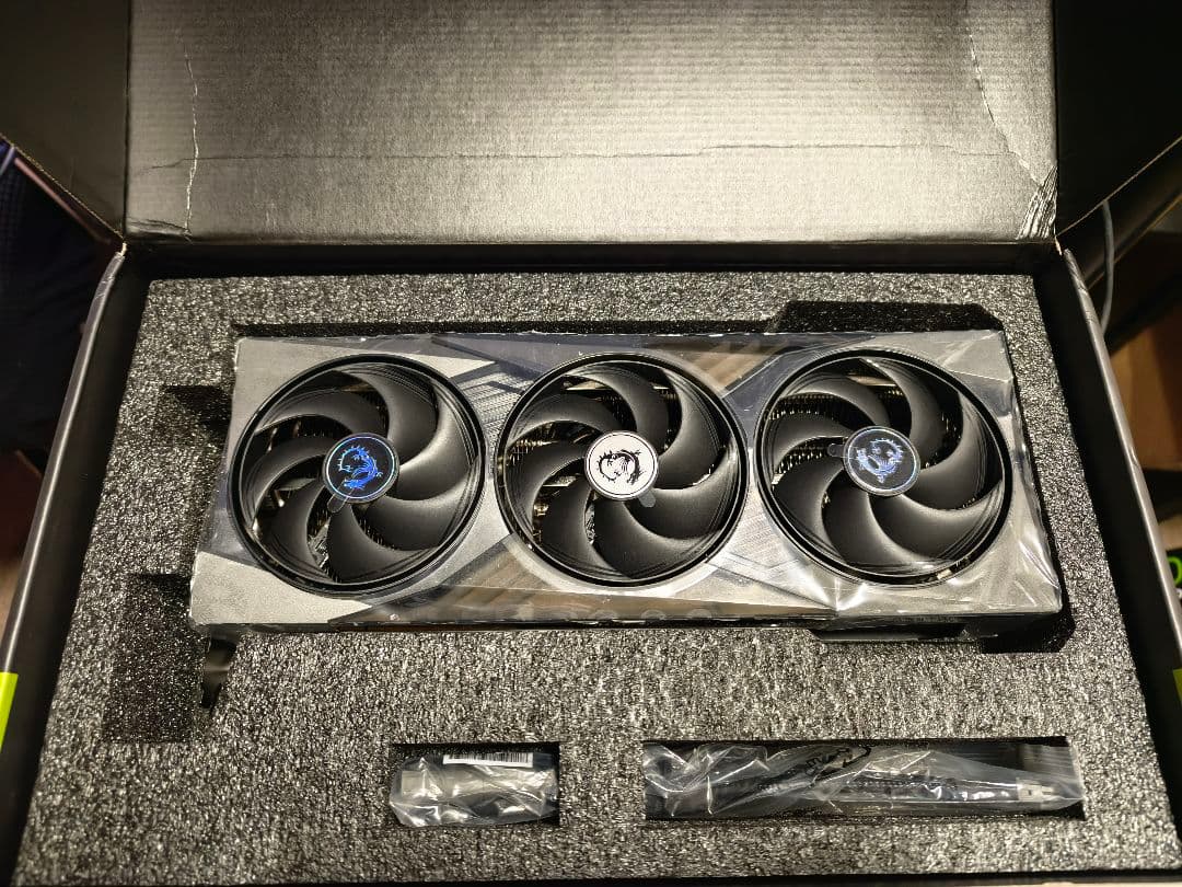 GeForce RTX 5090 GAMING TRIO 32GB ジャンク