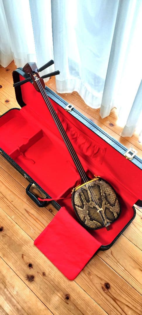 三線 黒檀 本皮一枚張りカマゴン 知念大工型