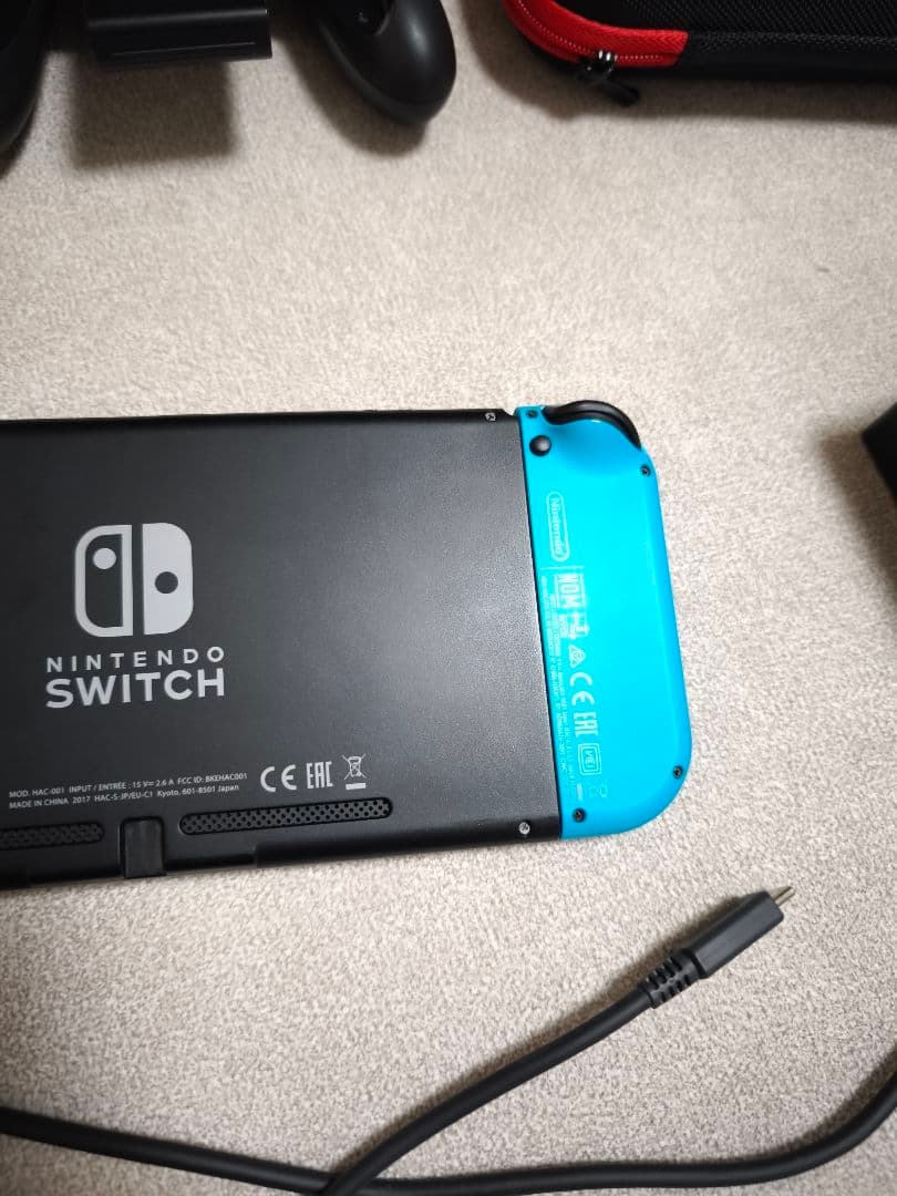 Nintendo Switch 本体 Joy-Con2個 ケース 充電器付き