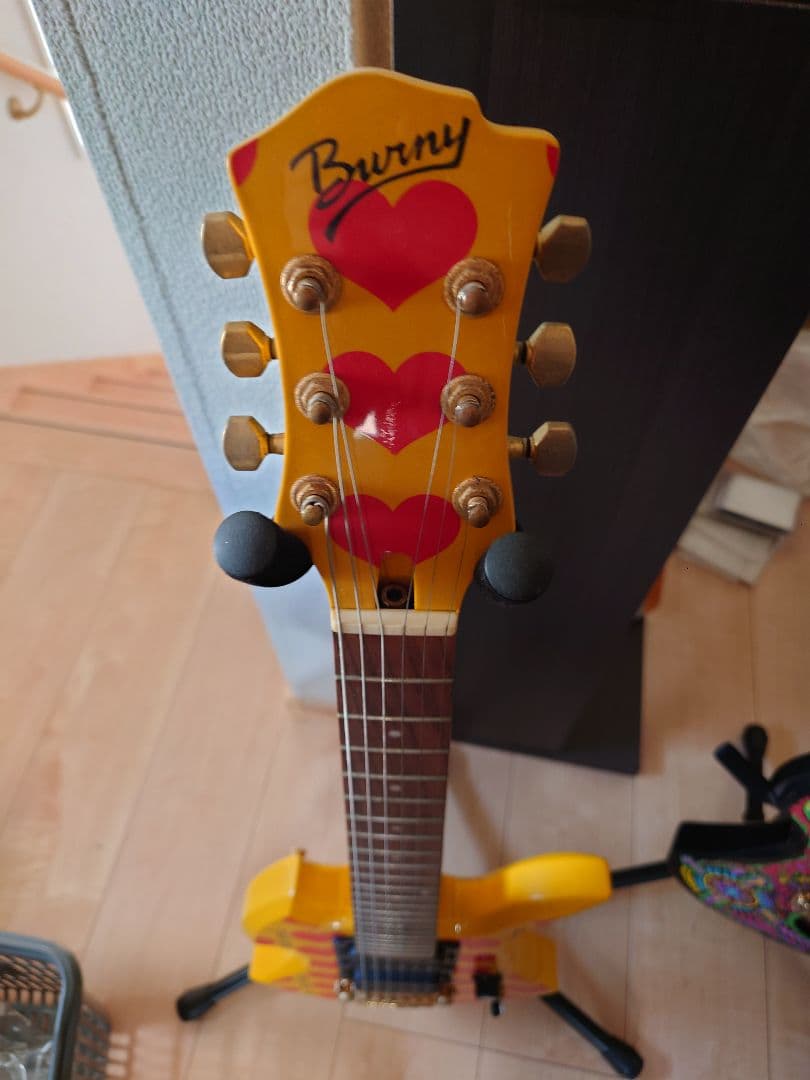 hide イエローハート　当時の付属ケース付き