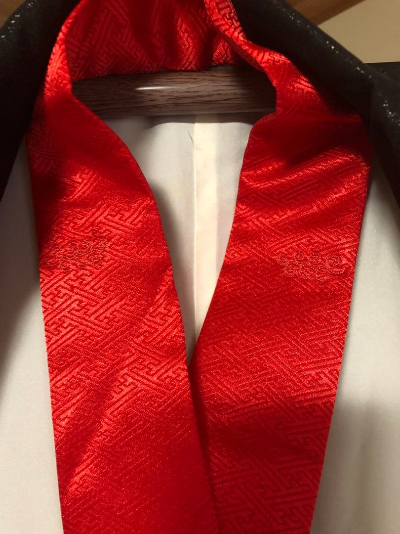 振袖 ６点セット ラメ入り 黒と赤のグラデーション 蝶と花 成人式