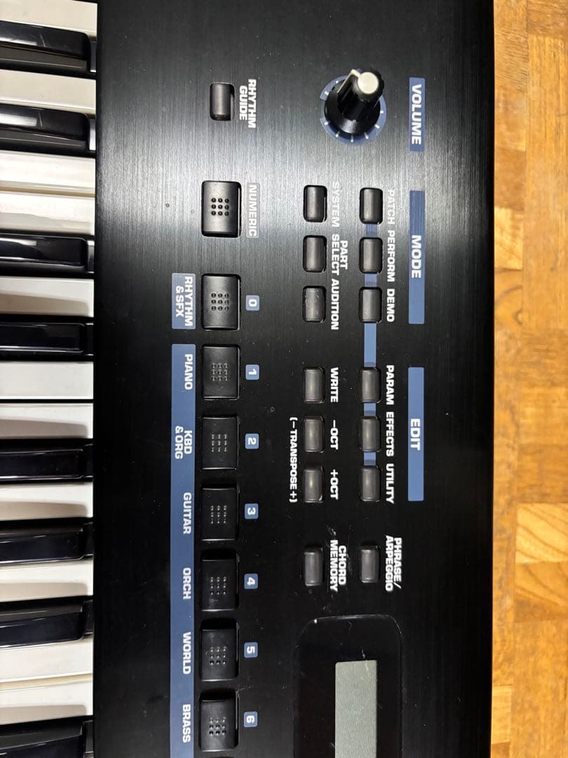 【故障ジャンク品】Roland JUNO-D 61鍵